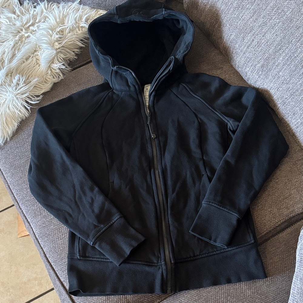 Lululemon hoodie jacket sz 8 thick